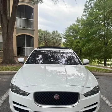 2017 Jaguar XE XE 25t Premium Sedan 4D