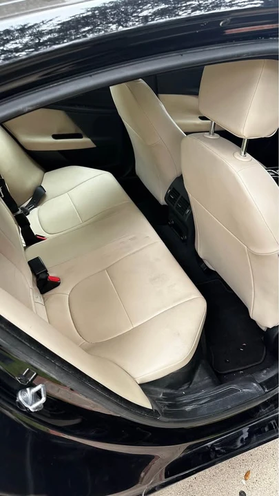 2017 Jaguar XE - Image 14 of 20