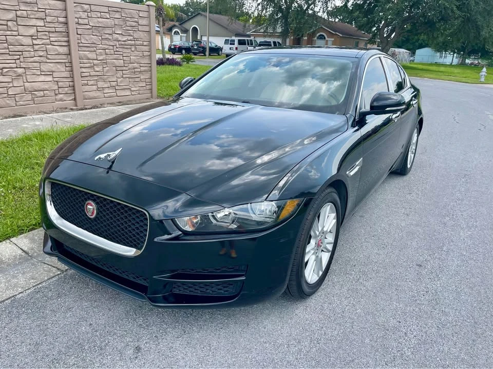 2017 Jaguar XE - Image 2 of 16