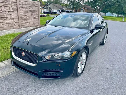 2017 Jaguar XE XE 25t Premium Sedan 4D