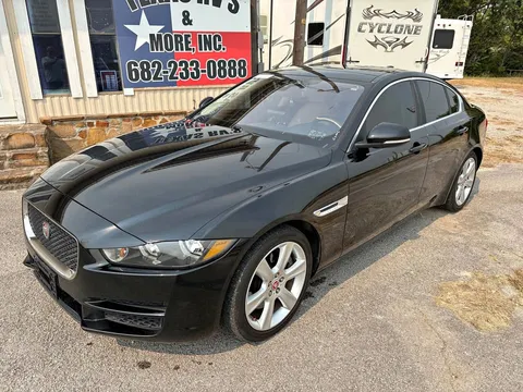 2017 Jaguar XE XE 25t Premium Sedan 4D