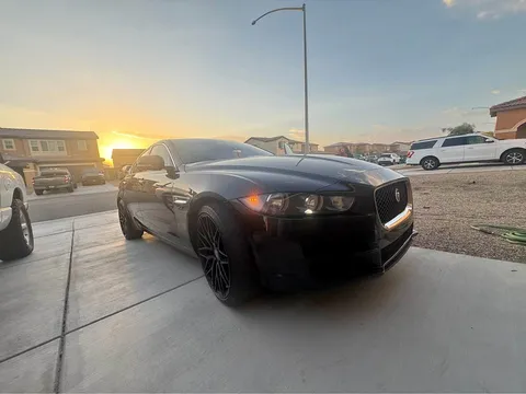 2017 Jaguar XE XE 25t Premium Sedan 4D