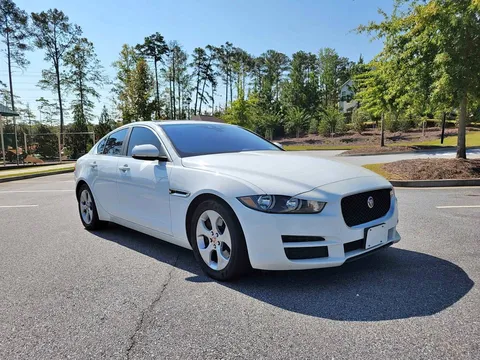 2017 Jaguar XE XE 25t Premium Sedan 4D