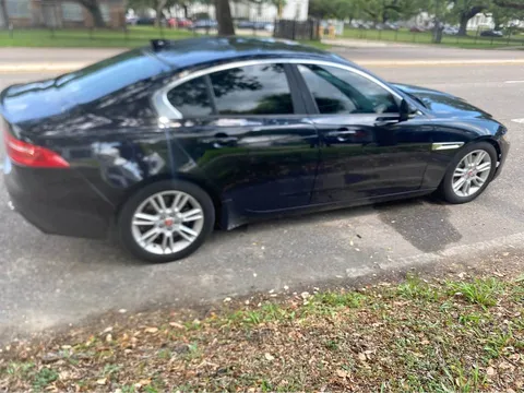 2017 Jaguar XE XE 25t Premium Sedan 4D