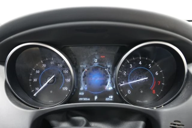 2017 Jaguar XE - Image 20 of 21