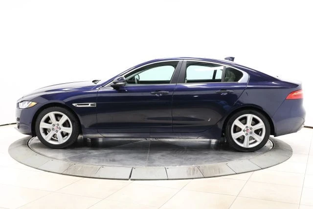 2017 Jaguar XE - Image 8 of 21
