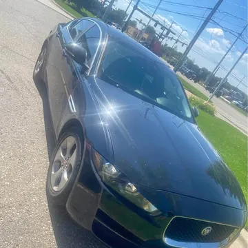 2017 Jaguar XE 25t Prestige Sedan