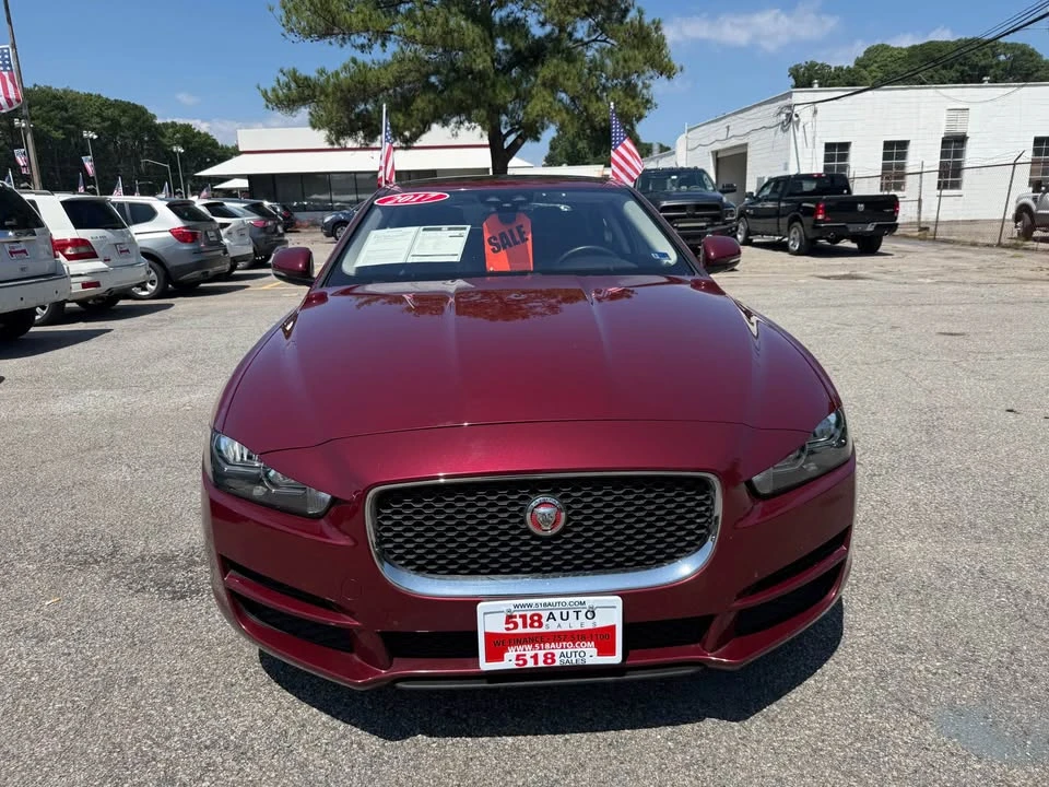 2017 Jaguar XE - Image 2 of 17