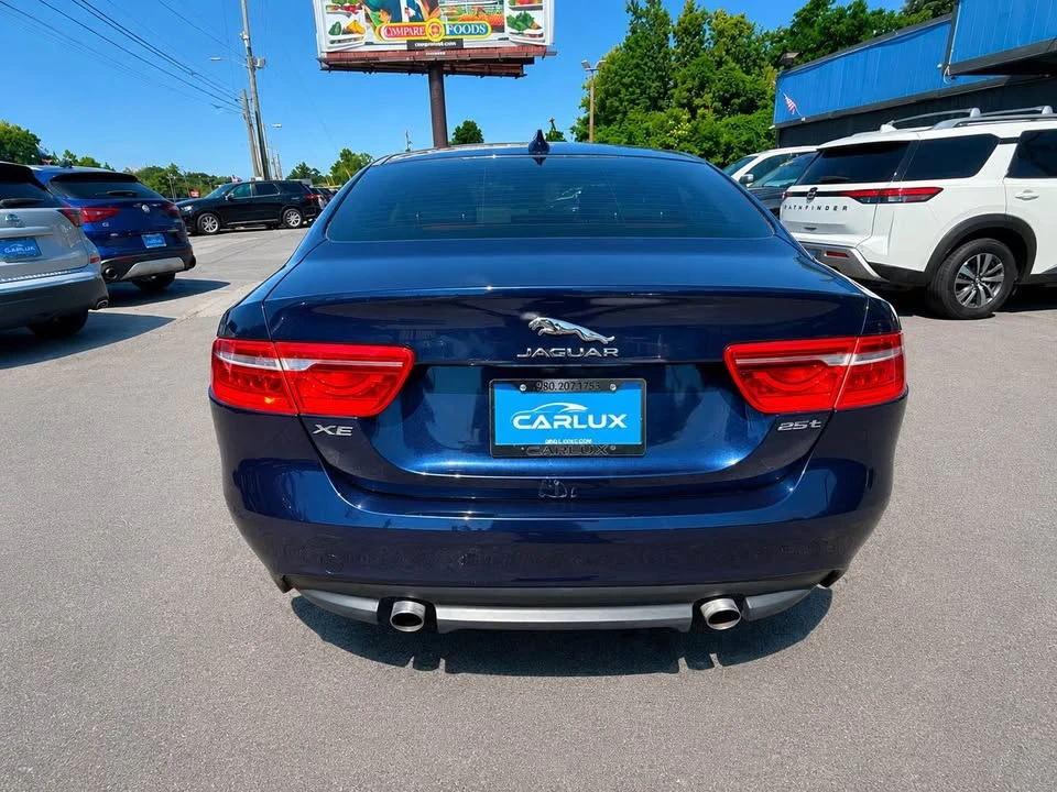 2017 Jaguar XE - Image 6 of 20