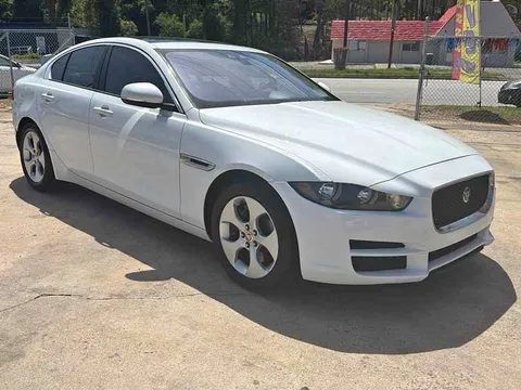 2017 Jaguar XE XE 25t Sedan 4D