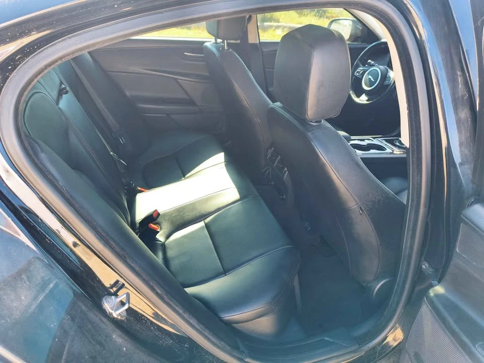 2017 Jaguar XE - Image 12 of 16