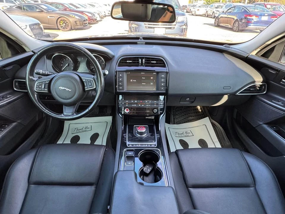 2017 Jaguar XE - Image 11 of 20