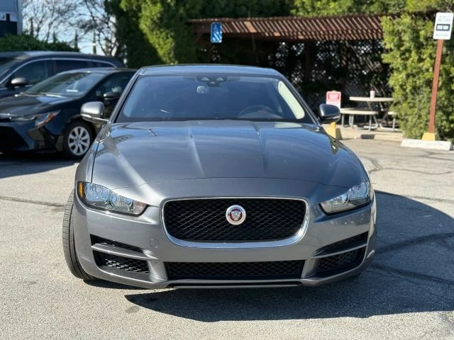 2017 Jaguar XE - Image 3 of 21
