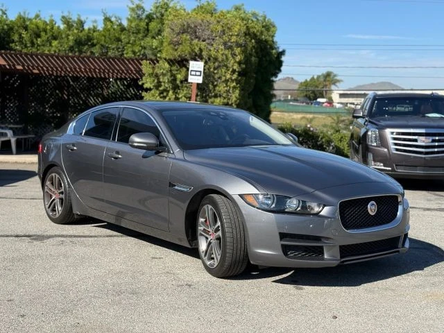 2017 Jaguar XE - Image 4 of 21