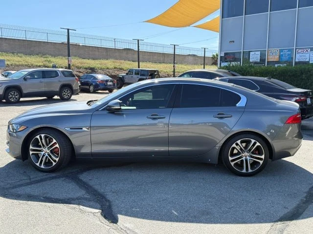 2017 Jaguar XE - Image 9 of 21