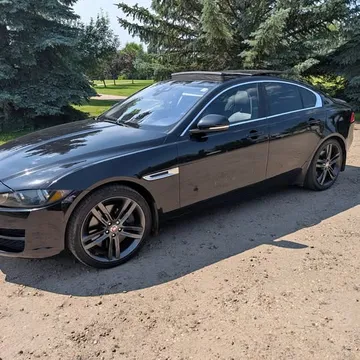 2017 Jaguar XE XE 35t Prestige