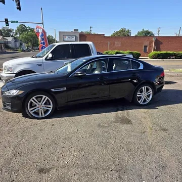 2017 Jaguar XE 35t Prestige