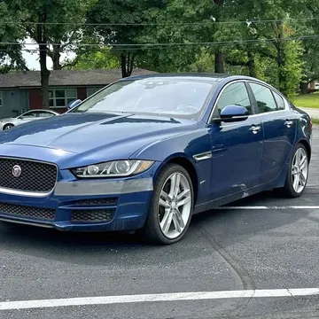 2017 Jaguar XE 35t Prestige