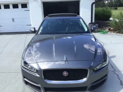 2017 Jaguar XE XE 35t Prestige Sedan 4D