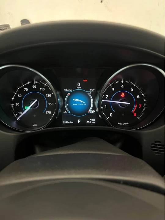 2017 Jaguar XE - Image 16 of 18