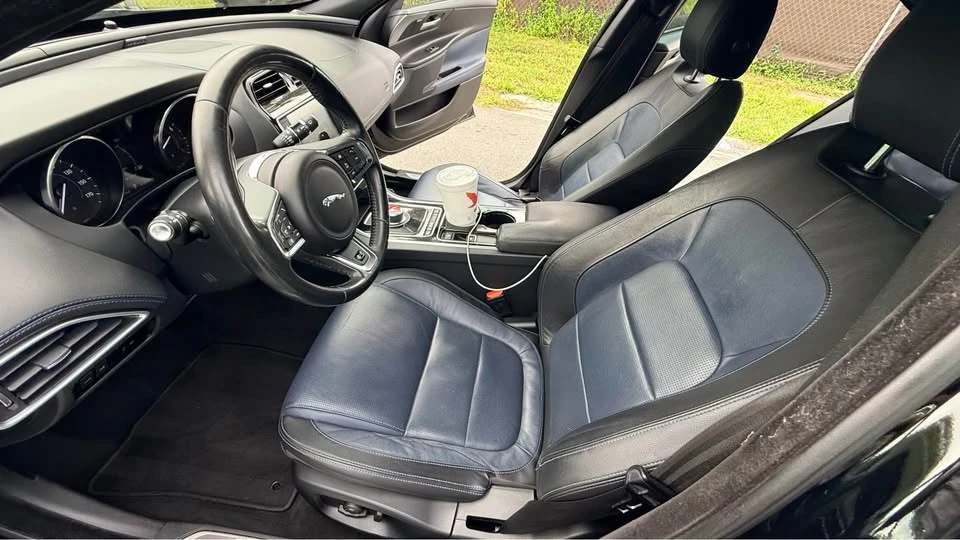2017 Jaguar XE - Image 12 of 15