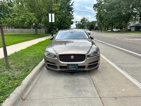 2017 Jaguar XE 35t R-Sport Sedan 4D