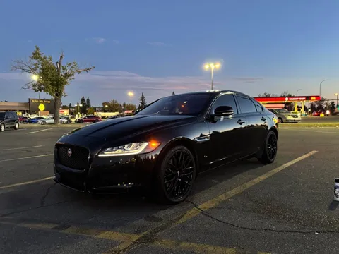 2017 Jaguar XF 35t Prestige