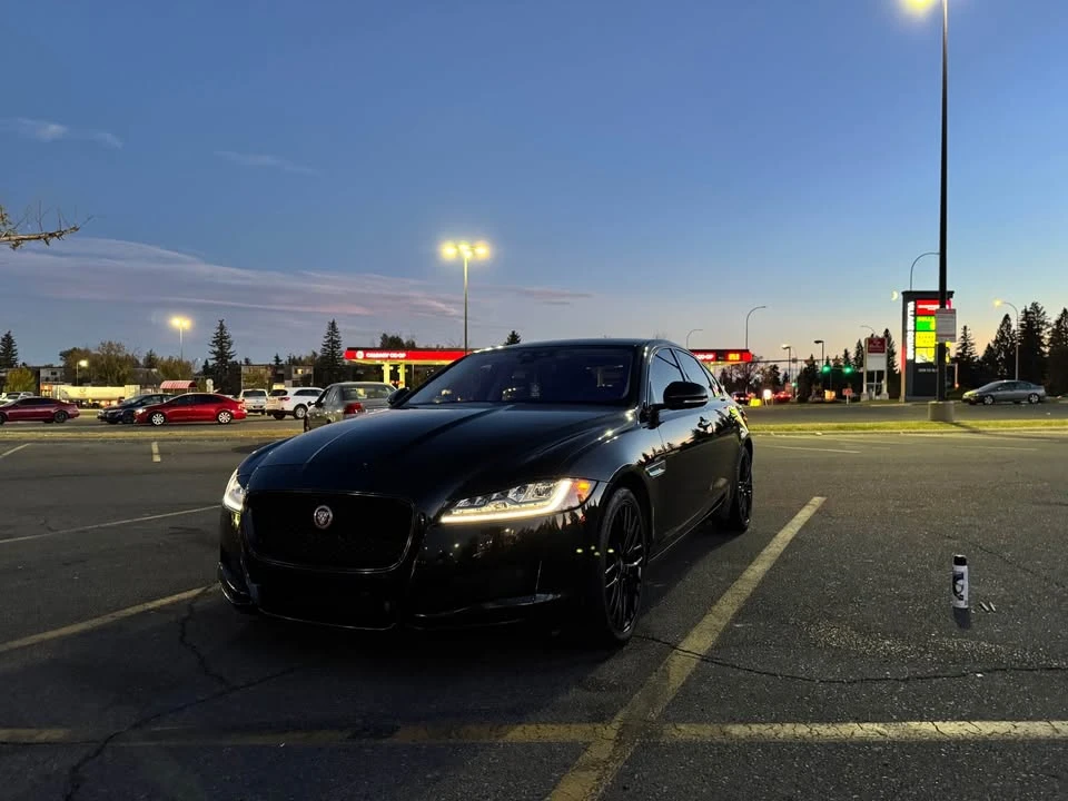 2017 Jaguar X260 XF - Image 2 of 8