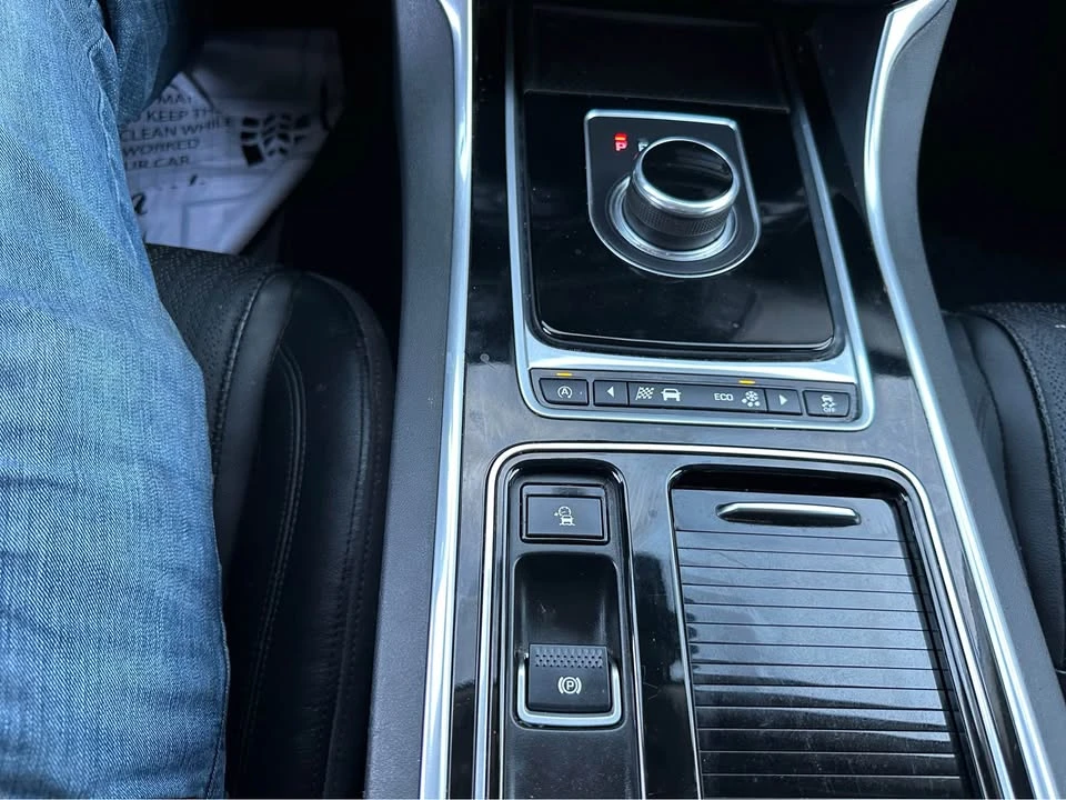 2017 Jaguar X260 XF - Image 14 of 20