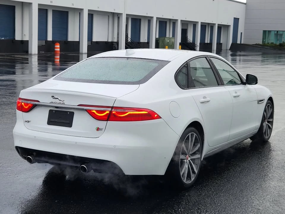 2017 Jaguar X260 XF - Image 4 of 20