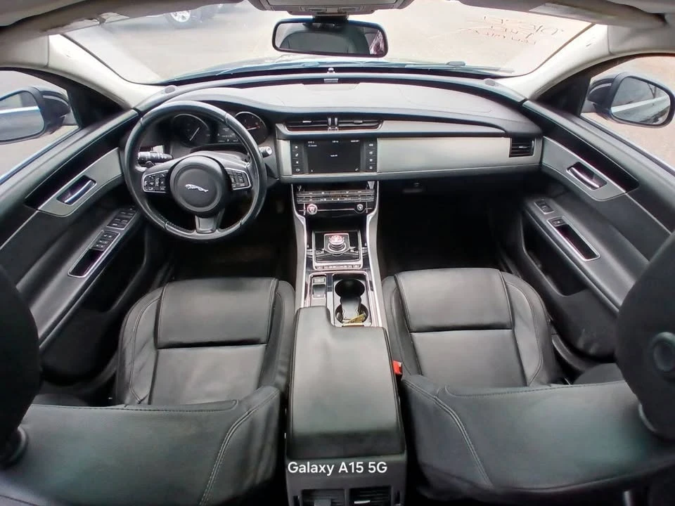 2017 Jaguar X260 XF - Image 5 of 5