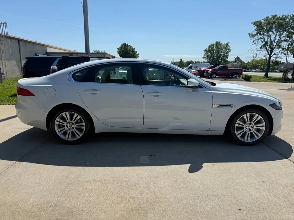 2017 Jaguar X260 XF - Image 8 of 20