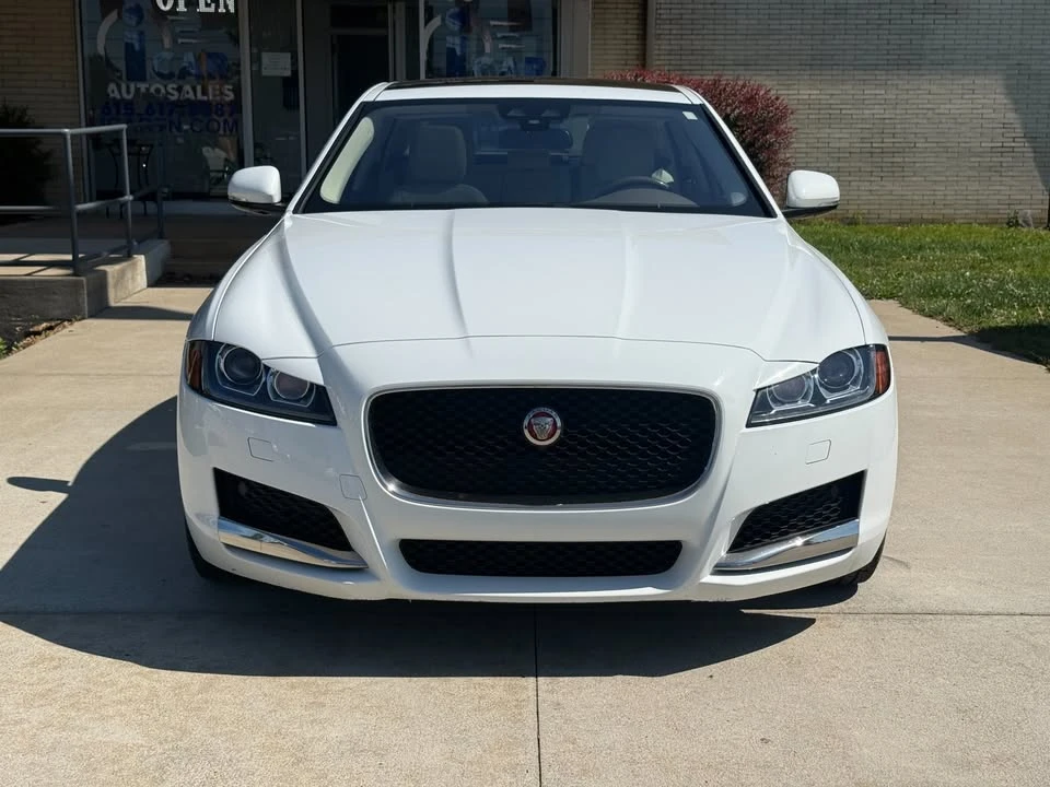 2017 Jaguar X260 XF - Image 2 of 20