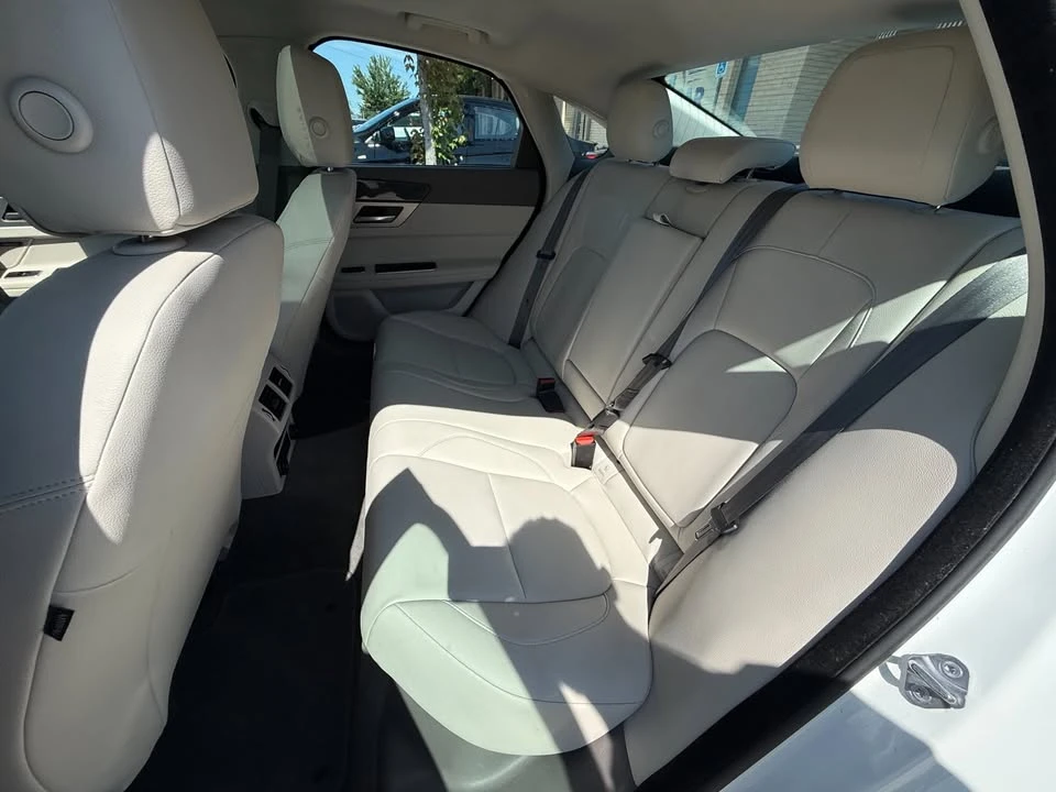 2017 Jaguar X260 XF - Image 10 of 20