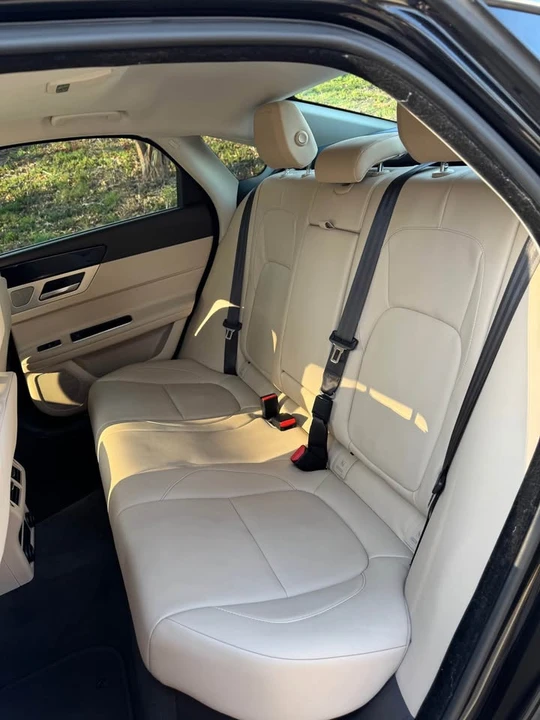 2017 Jaguar X260 XF - Image 18 of 20