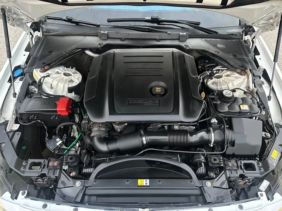 2017 Jaguar X260 XF - Image 16 of 16
