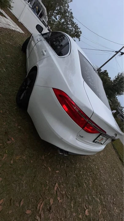 2017 Jaguar X260 XF - Image 4 of 7