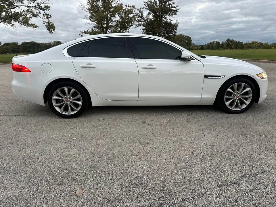 2017 Jaguar X260 XF - Image 5 of 18