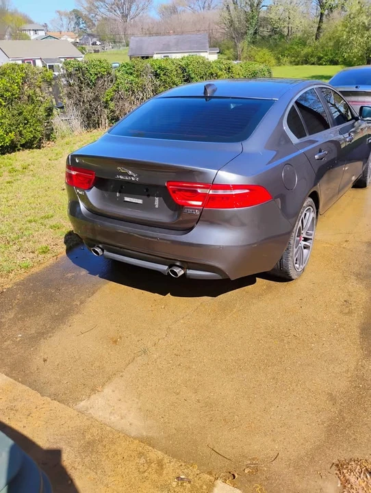 2017 Jaguar X260 XF - Image 4 of 4