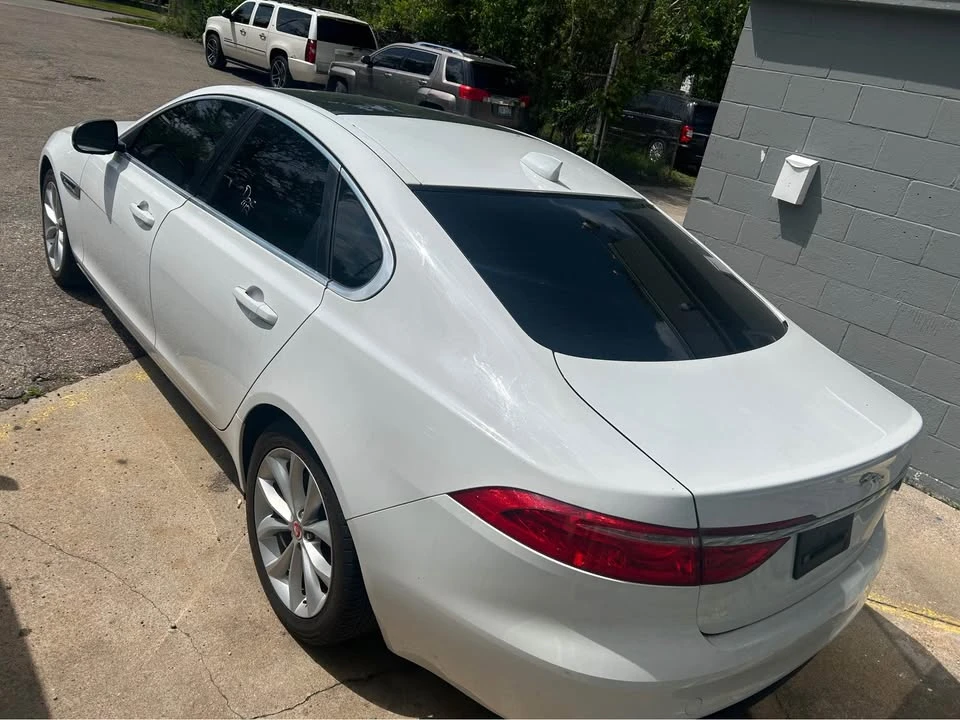 2017 Jaguar X260 XF - Image 4 of 7