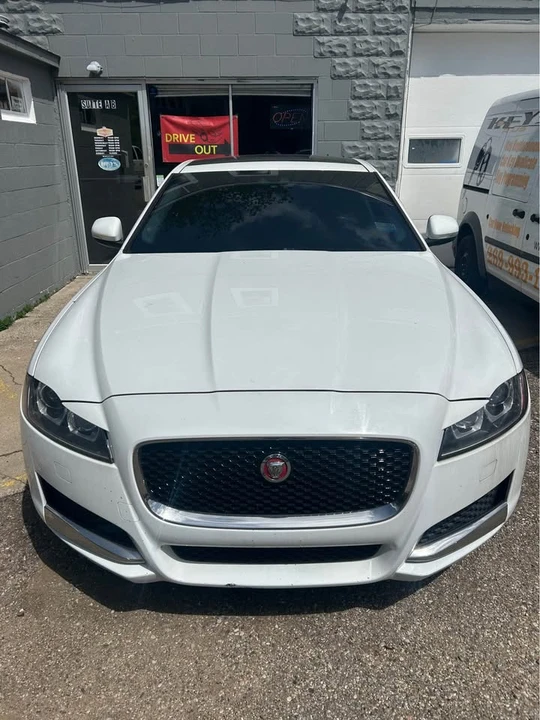 2017 Jaguar X260 XF - Image 2 of 7