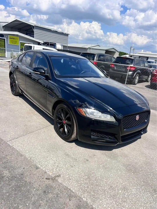 2017 Jaguar X260 XF - Image 2 of 17