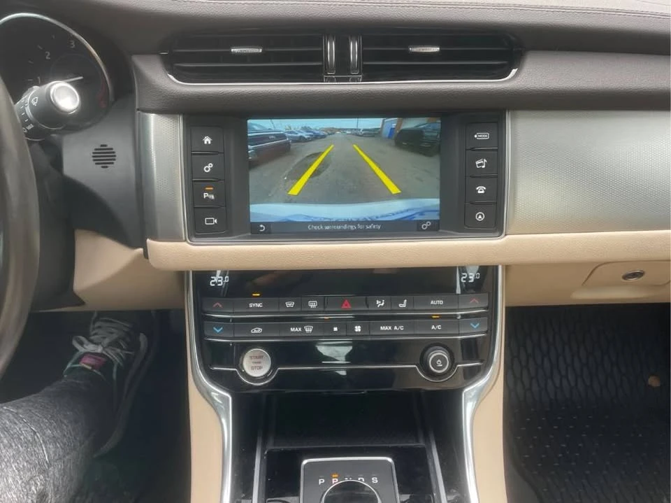 2017 Jaguar X260 XF - Image 9 of 11