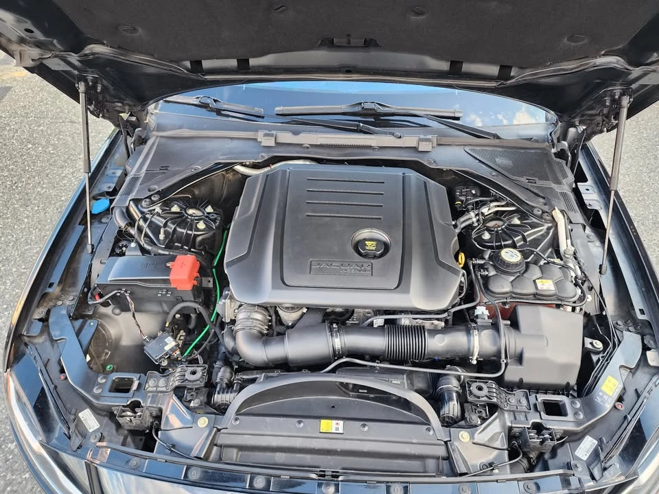2017 Jaguar X260 XF - Image 18 of 20