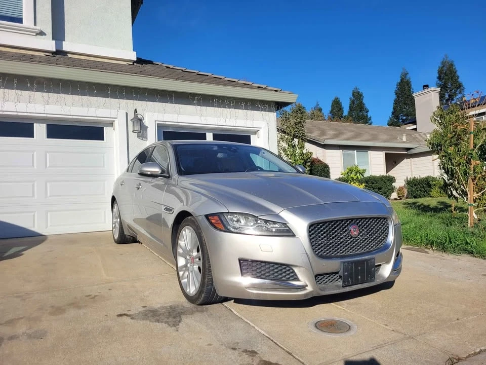 2017 Jaguar X260 XF - Image 3 of 9