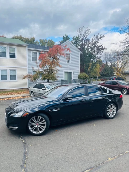 2017 Jaguar X260 XF - Image 2 of 18