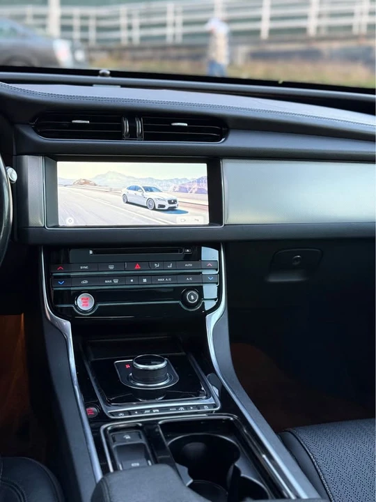 2017 Jaguar X260 XF - Image 20 of 20