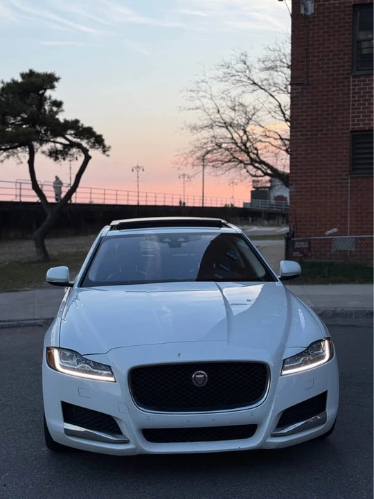 2017 Jaguar X260 XF - Image 6 of 20