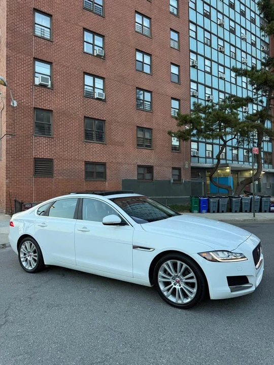 2017 Jaguar X260 XF - Image 4 of 20