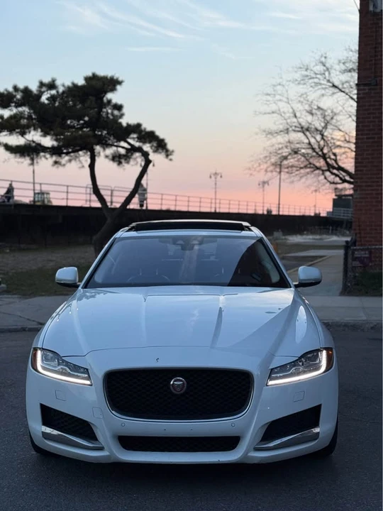 2017 Jaguar X260 XF - Image 3 of 20